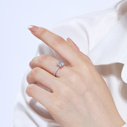 [AuraEcho]2.0 Carat Dazzling Sparkling Radiant Cut Party Ring