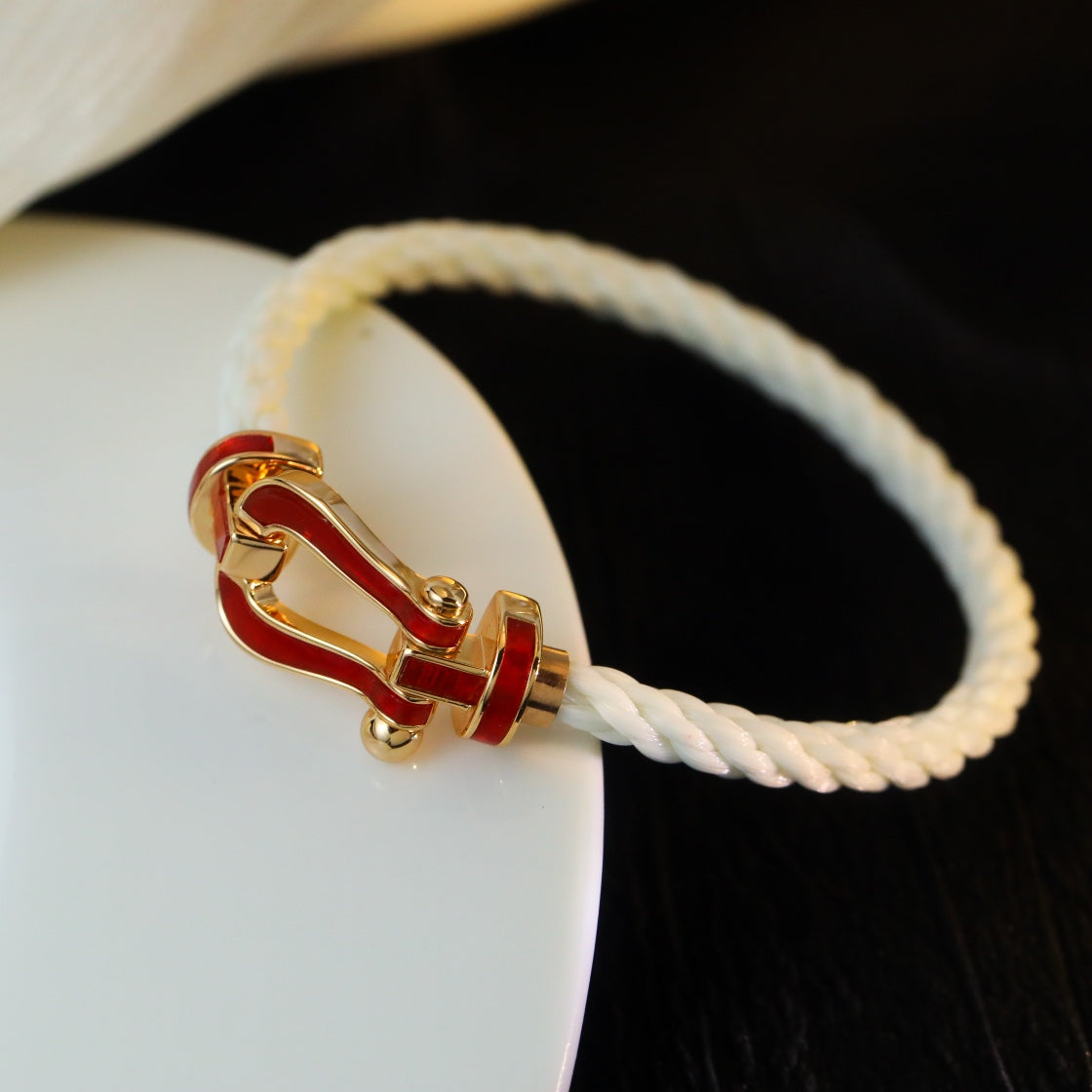 [AuraEcho]FORCE 10 WHITE TEXTILE DIAMOND PAVED